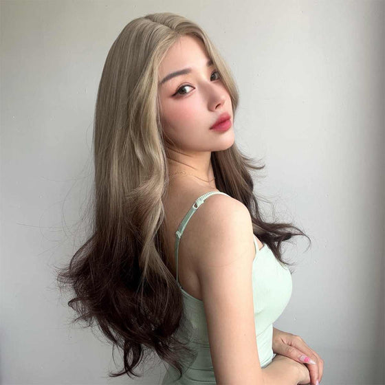 WAVY OMBRE ASH BLONDE WIG